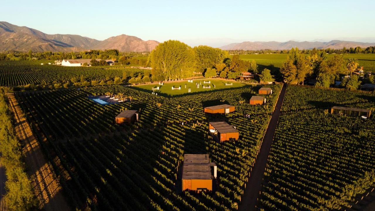 Vibo Wine Lodge At Viu Manent Santa Cruz Exterior photo